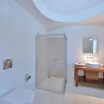 Nane Villa