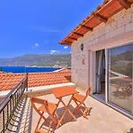 Nane Villa